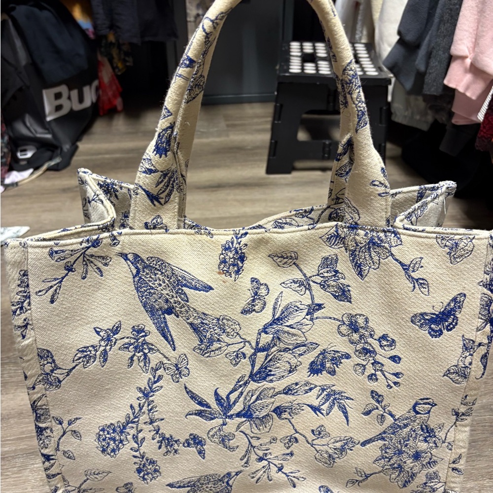 Floral Canvas Tote Bag - Blue and Cream